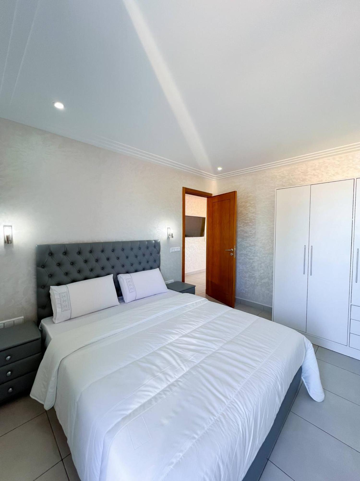 Aparthotel Royal Rif Al-Ḥoseyma Esterno foto
