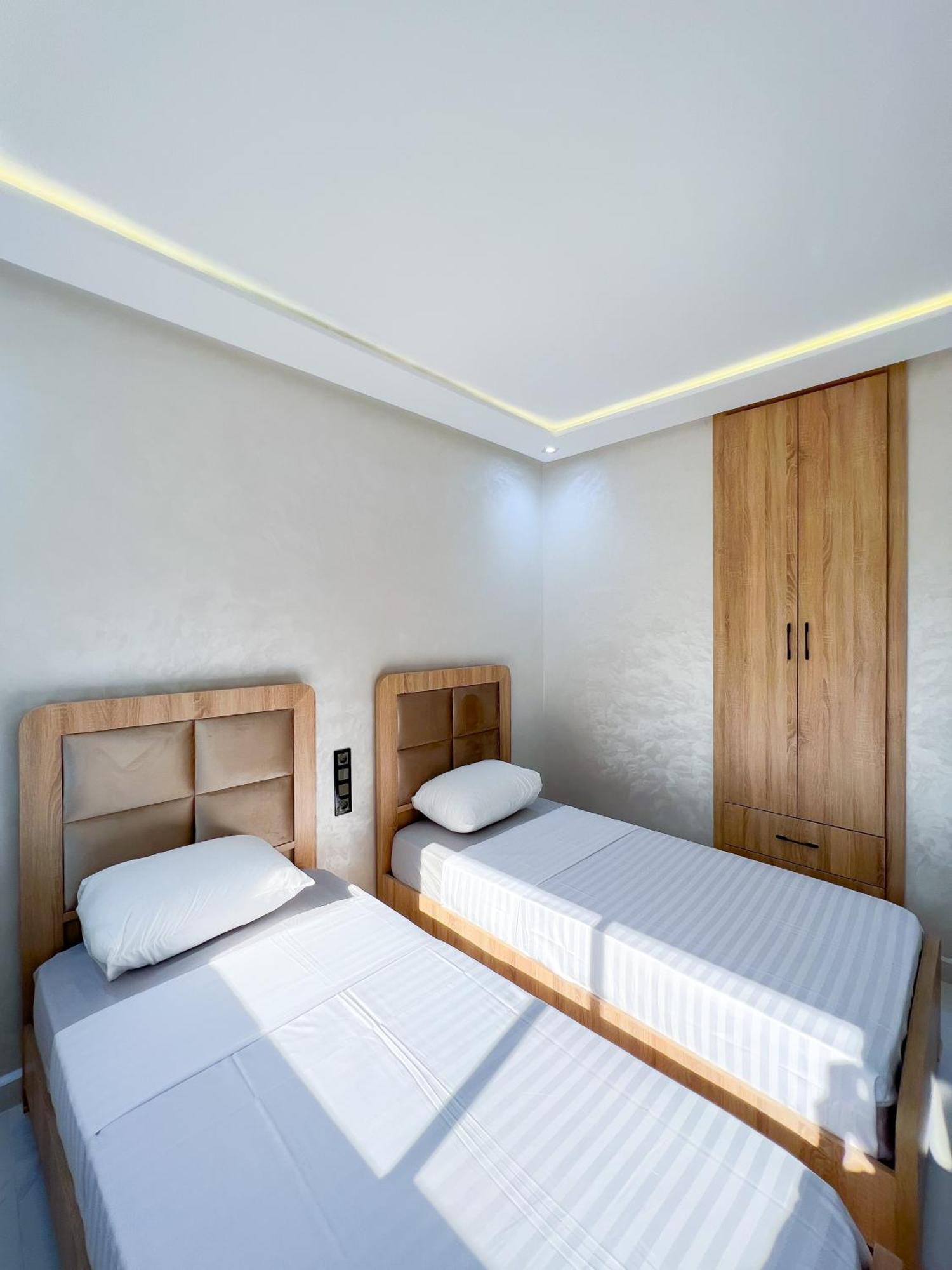 Aparthotel Royal Rif Al-Ḥoseyma Esterno foto