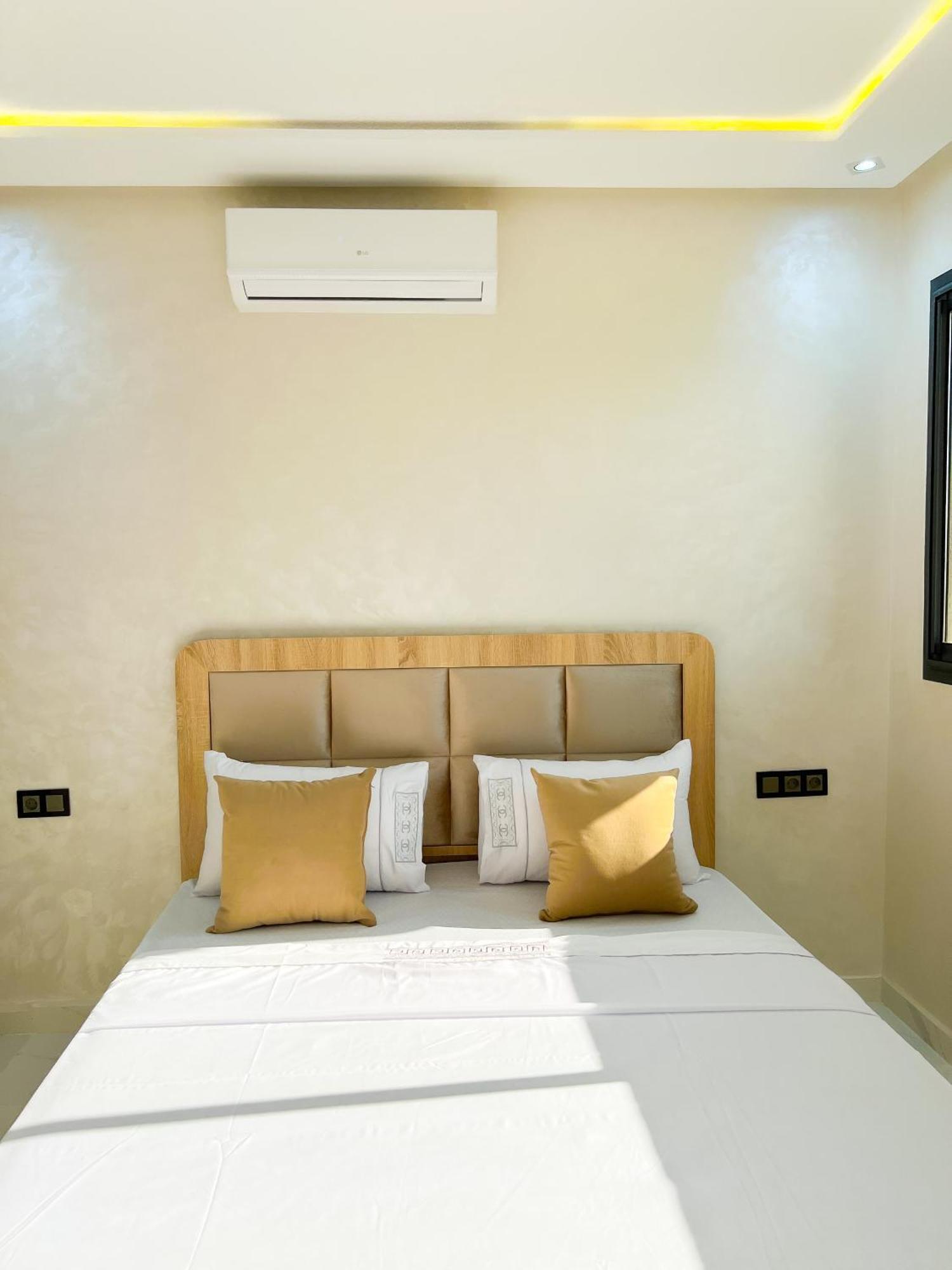 Aparthotel Royal Rif Al-Ḥoseyma Esterno foto