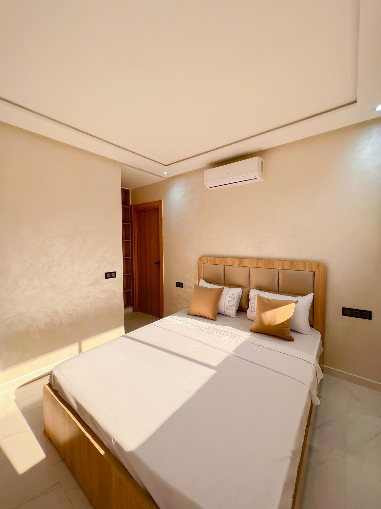 Aparthotel Royal Rif Al-Ḥoseyma Esterno foto
