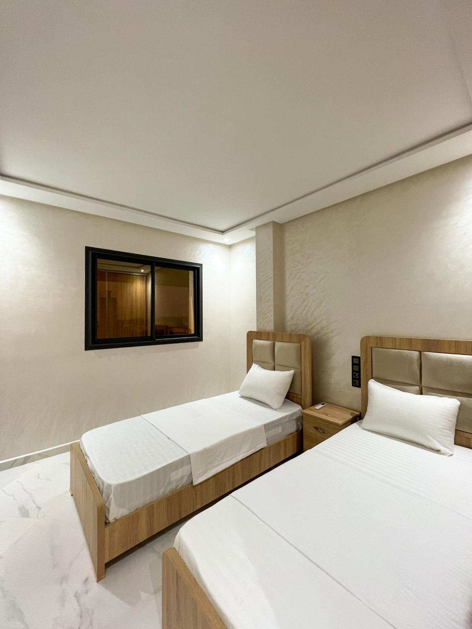 Aparthotel Royal Rif Al-Ḥoseyma Esterno foto